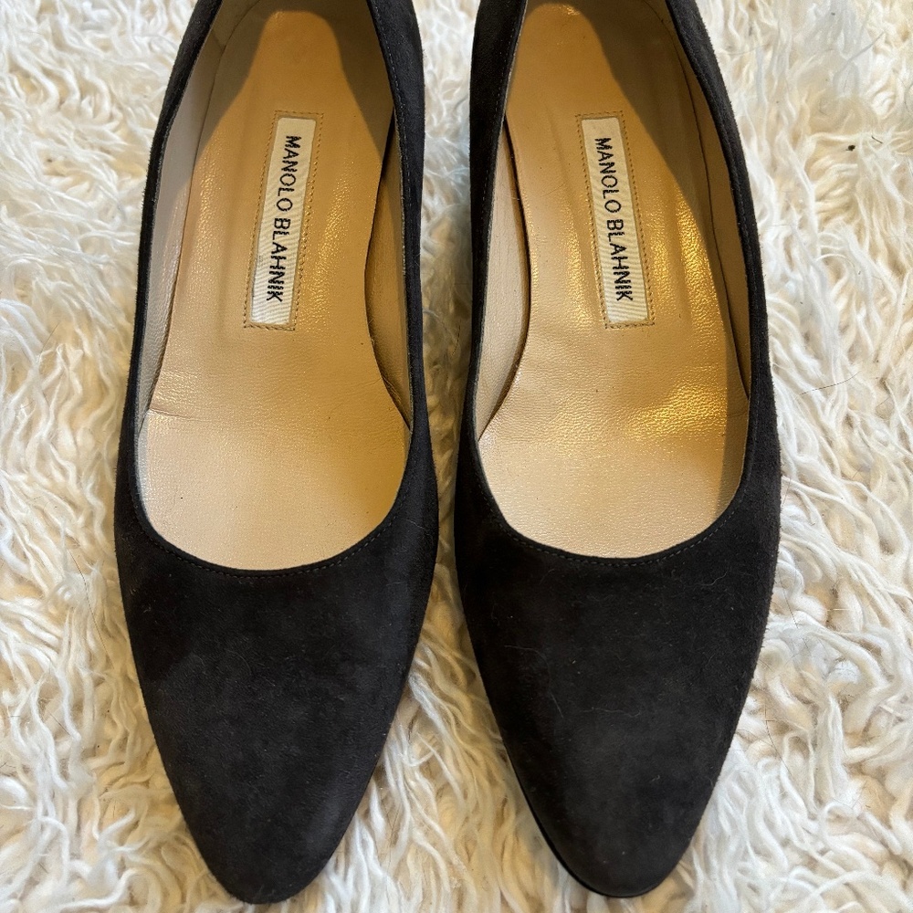 Manolo Blahnik Grey Suede Small Heel - Size 37